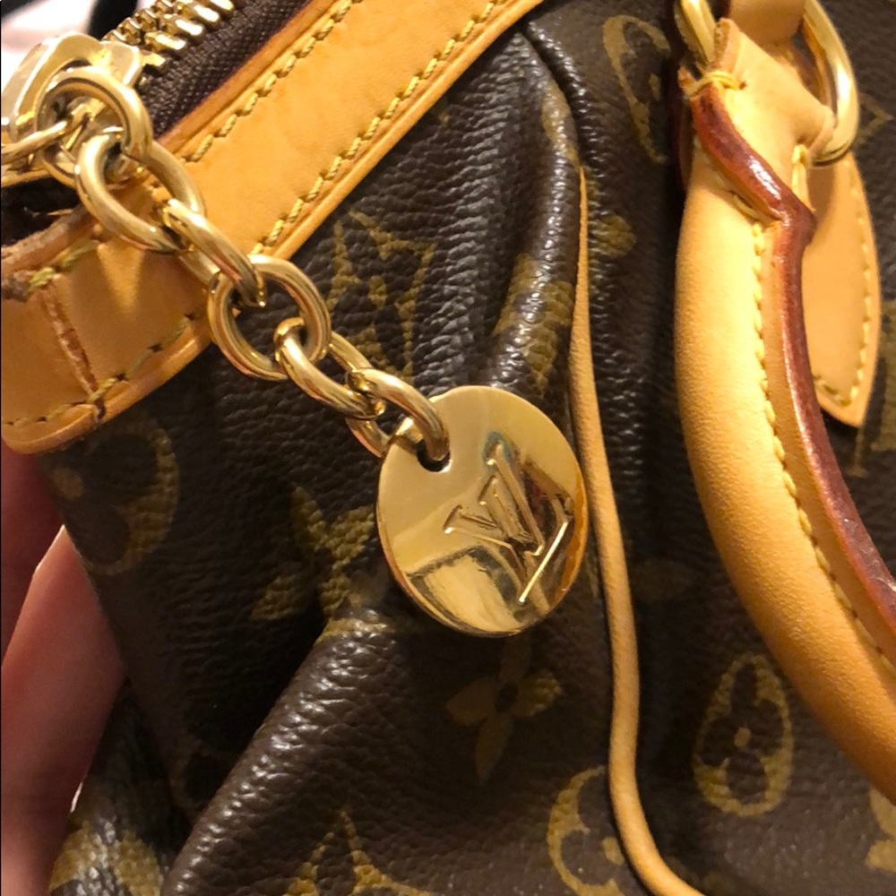 Louis Vuitton Tivoli✨ - Picture 9 of 13